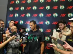 Joe Mazzulla explained his decision to challenge the Boston media to a pickup game